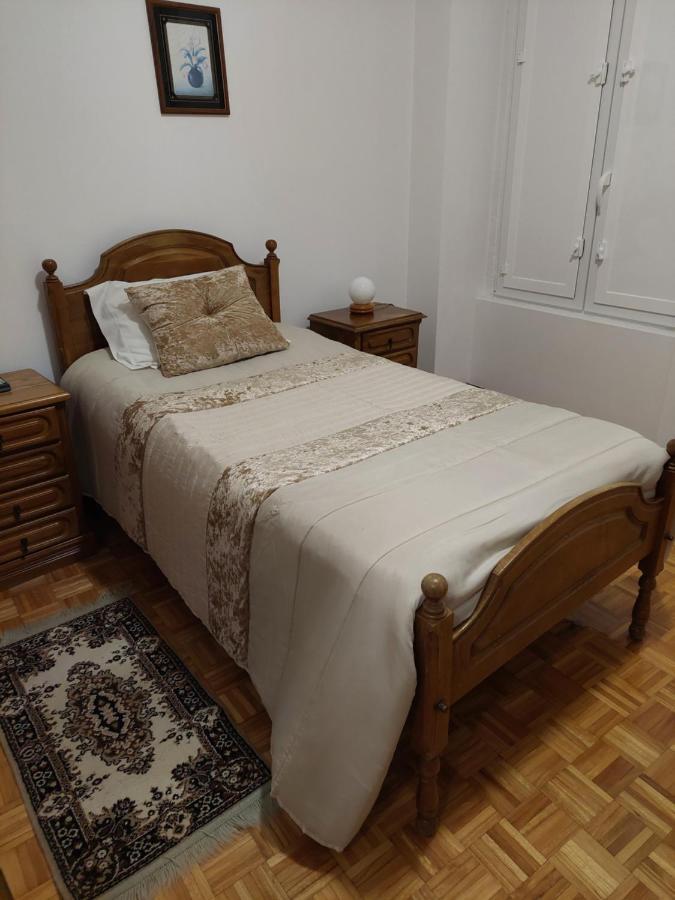 مبيت وإفطار فيلا ريال Residencial Real - Antiga Rosas المظهر الخارجي الصورة